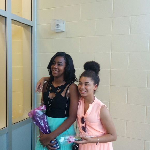 Meet your Posher, Carlotta - Picture 1 of 1